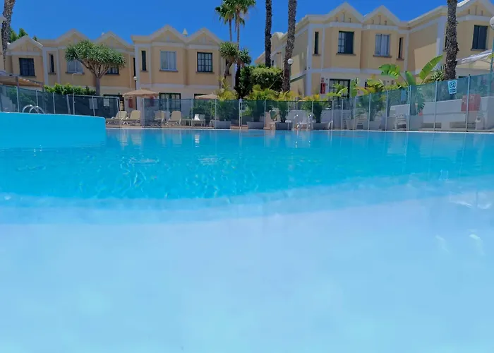 Vacation Apartment Rentals in Maspalomas (Gran Canaria)