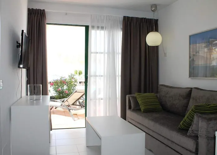 Puerto Rico (Gran Canaria) Hotels for Romantic Getaway